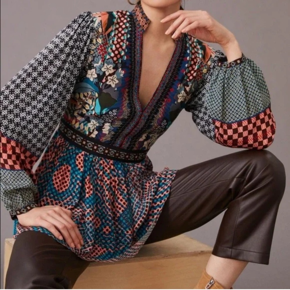 Bhanuni by Jyoti Multicolor Women's Tunic Top